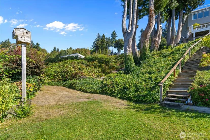 Property photo for 15700 75th Place W, Edmonds photo 18