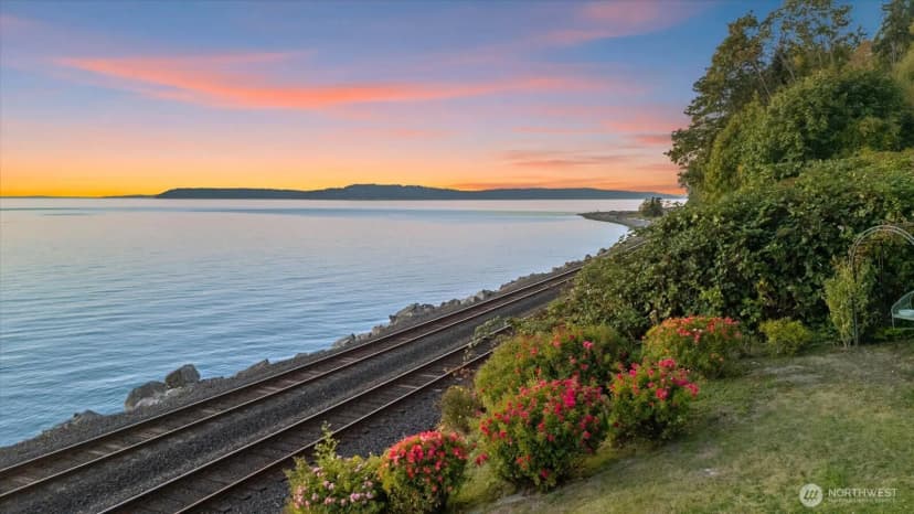 Property photo for 15700 75th Place W, Edmonds photo 22