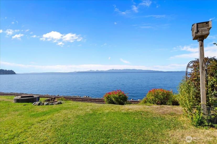 Property photo for 15700 75th Place W, Edmonds photo 15