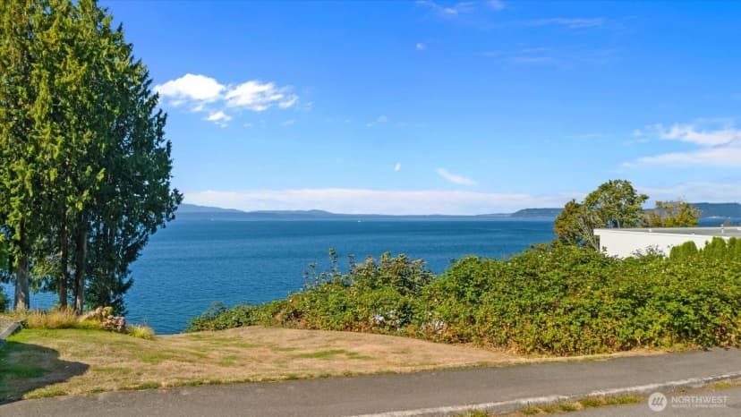 Property photo for 15700 75th Place W, Edmonds photo 12