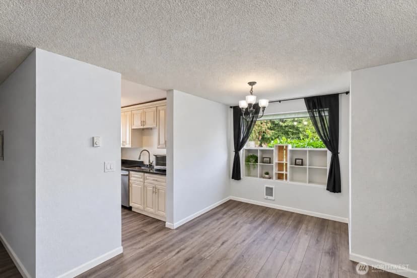 Property photo for 1721 Sw 318th Place #48a, Federal Way photo 4
