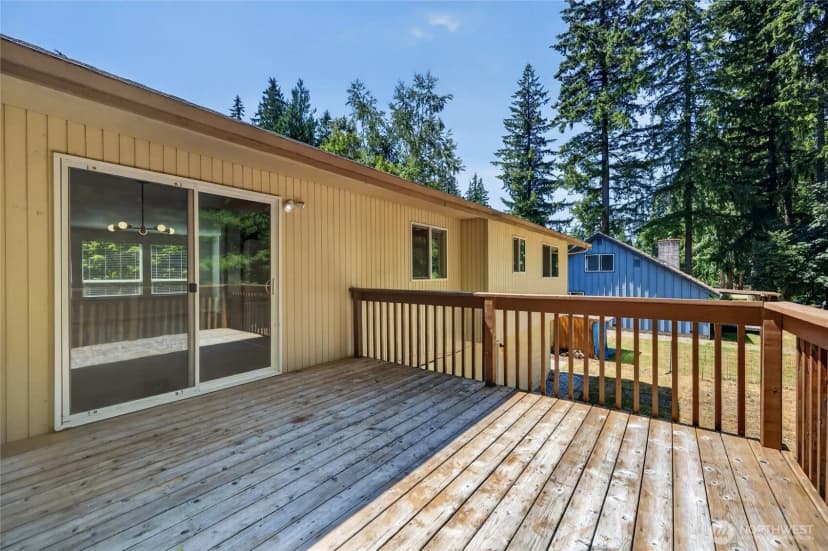 Property photo for 4017 107th Place Ne, Marysville photo 25
