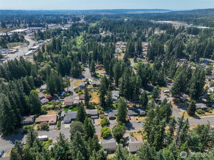 Property photo for 4017 107th Place Ne, Marysville photo 30