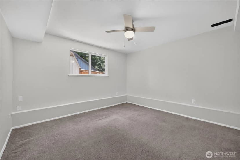 Property photo for 4017 107th Place Ne, Marysville photo 21
