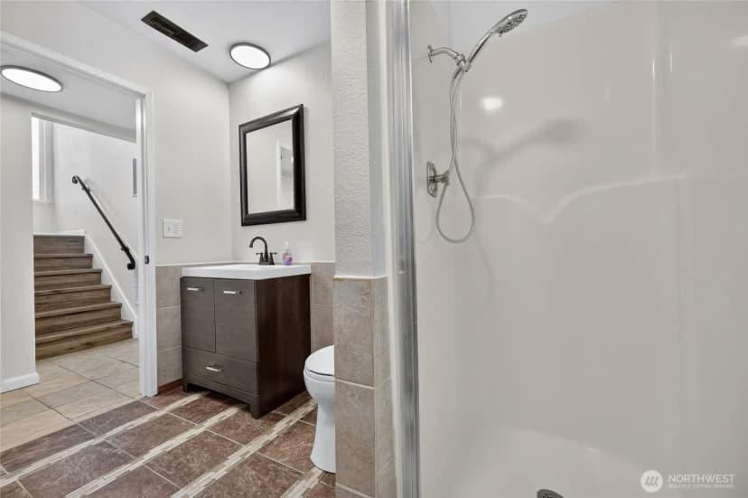 Property photo for 4017 107th Place Ne, Marysville photo 24