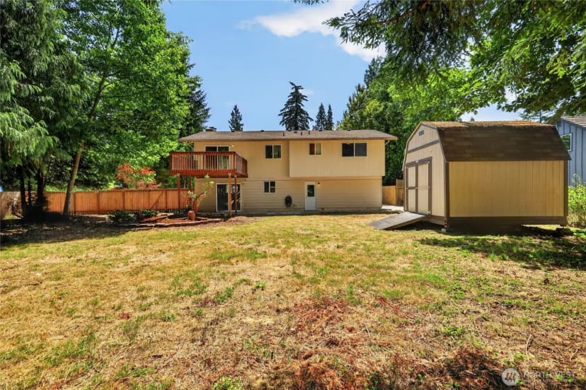 Property photo for 4017 107th Place Ne, Marysville photo 27
