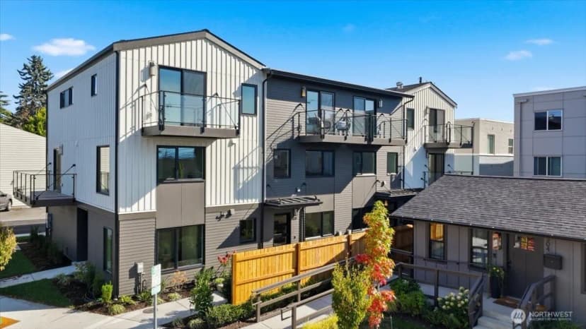 Property photo for 308 Daley Street #308, Edmonds