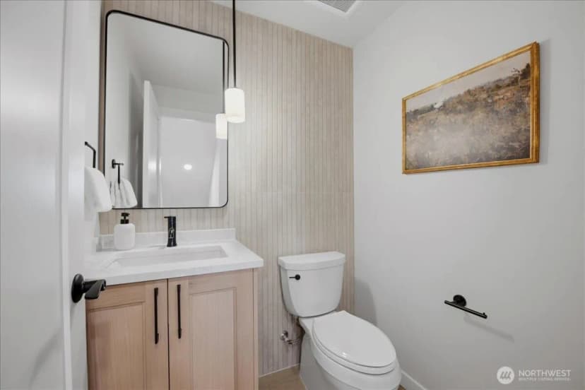 Property photo for 308 Daley Street #308, Edmonds photo 14