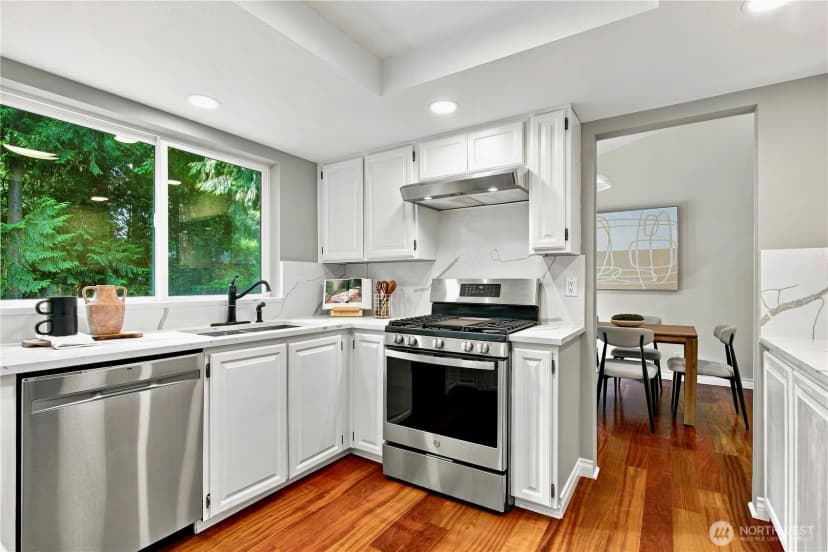 Property photo for 2022 227th Avenue Ne, Sammamish photo 13