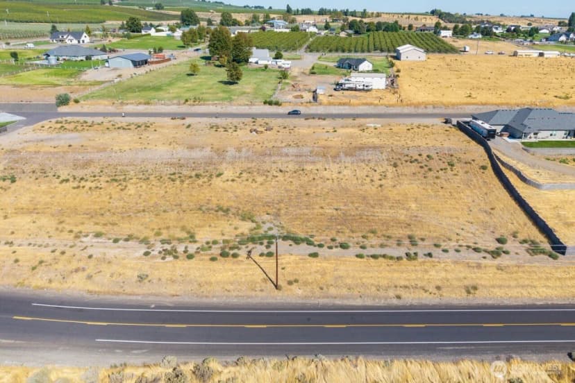 Property photo for 141 Columbia Bluff Lane #lot 9, Pasco photo 11