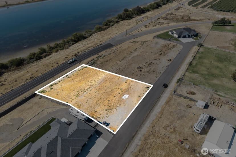 Property photo for 141 Columbia Bluff Lane #lot 9, Pasco photo 7