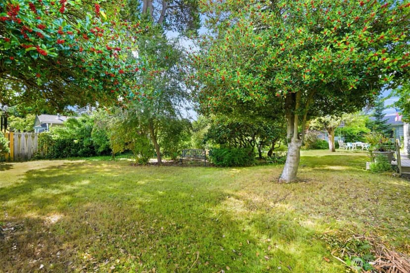 Property photo for 869 Harrison Avenue, Blaine photo 30