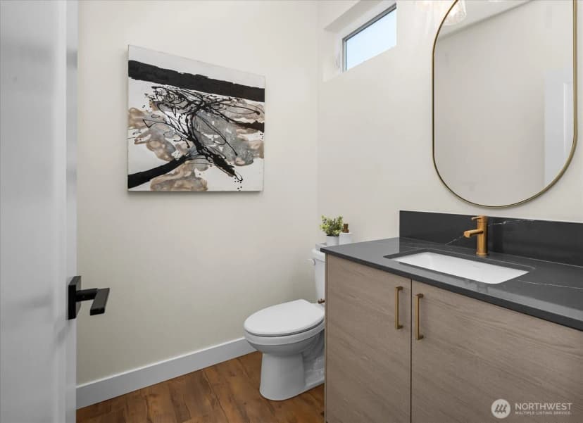 Property photo for 10326 Ashworth Avenue N, Seattle photo 13