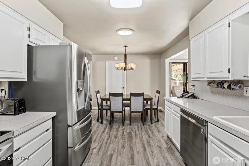 Property photo for 6604 Chinook Drive, Yakima photo 7