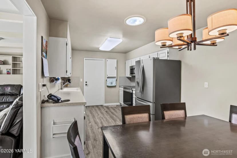 Property photo for 6604 Chinook Drive, Yakima photo 11