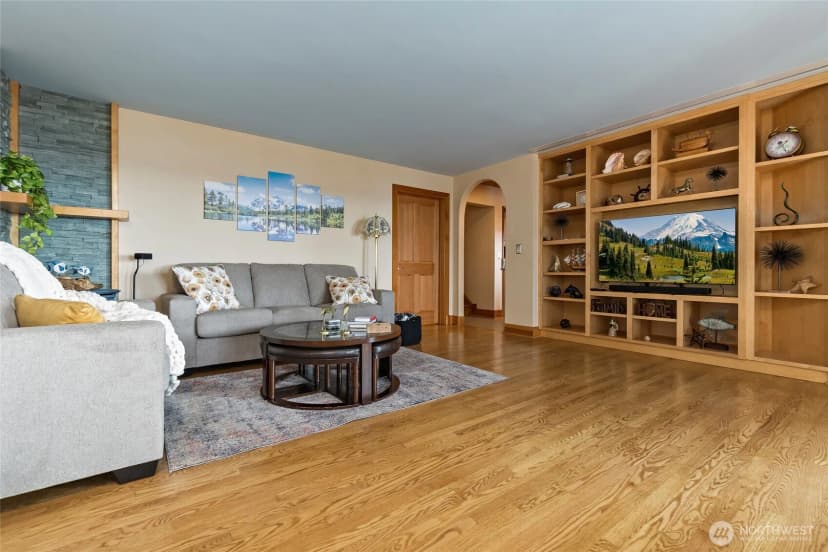 Property photo for 12730 Marine Drive, Marysville photo 19