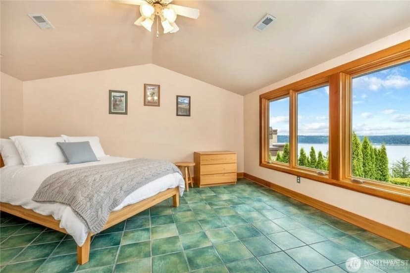 Property photo for 12730 Marine Drive, Marysville photo 25