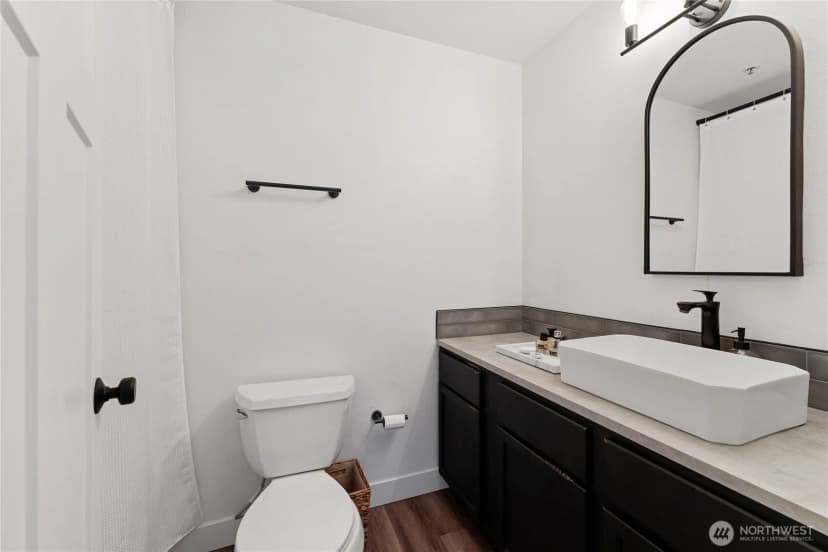 Property photo for 901 E Marine View Drive #305, Everett photo 27