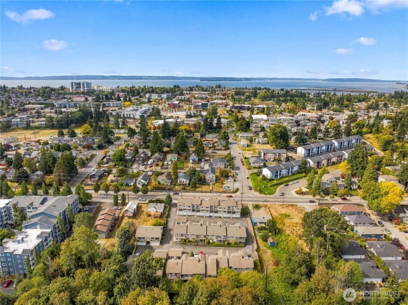 Property photo for 901 E Marine View Drive #305, Everett photo 34