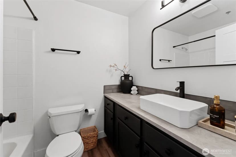 Property photo for 901 E Marine View Drive #305, Everett photo 19