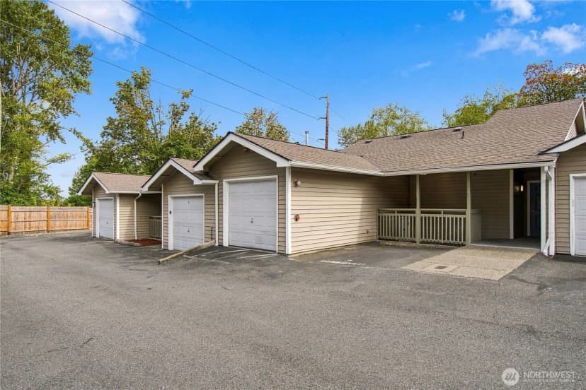 Property photo for 901 E Marine View Drive #305, Everett photo 28