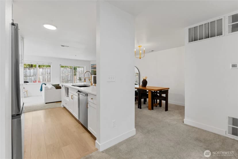 Property photo for 901 E Marine View Drive #305, Everett photo 6