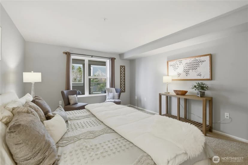 Property photo for 4343 Roosevelt Way Ne #404, Seattle photo 14