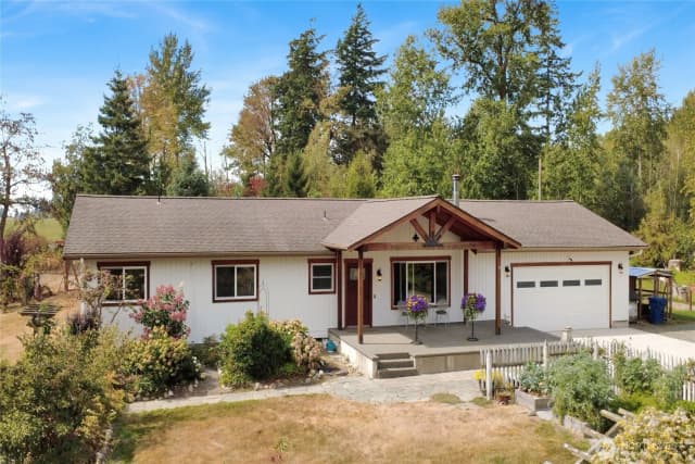 Property photo for 9605 Markworth Road, Blaine photo 2