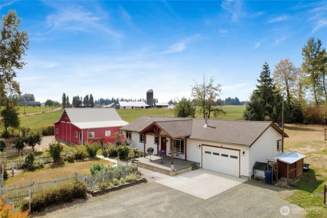 Property photo for 9605 Markworth Road, Blaine