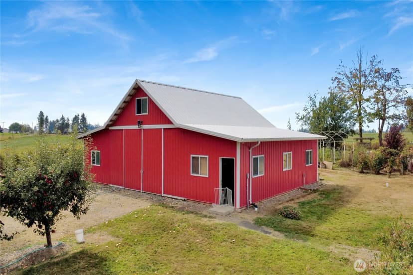 Property photo for 9605 Markworth Road, Blaine photo 3