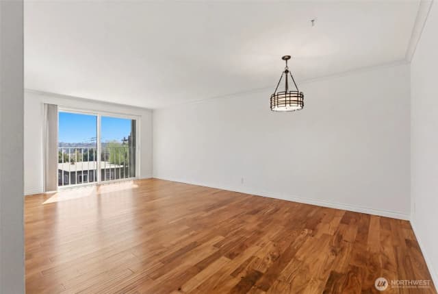 Property photo for 800 N Allen Place #401, Seattle photo 3