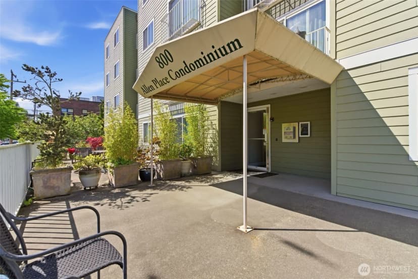 Property photo for 800 N Allen Place #401, Seattle photo 36