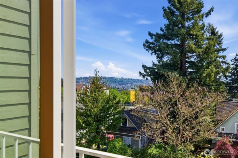 Property photo for 800 N Allen Place #401, Seattle photo 31