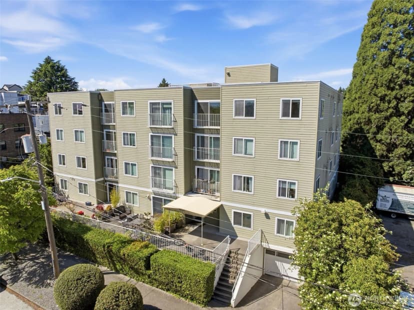 Property photo for 800 N Allen Place #401, Seattle photo 39