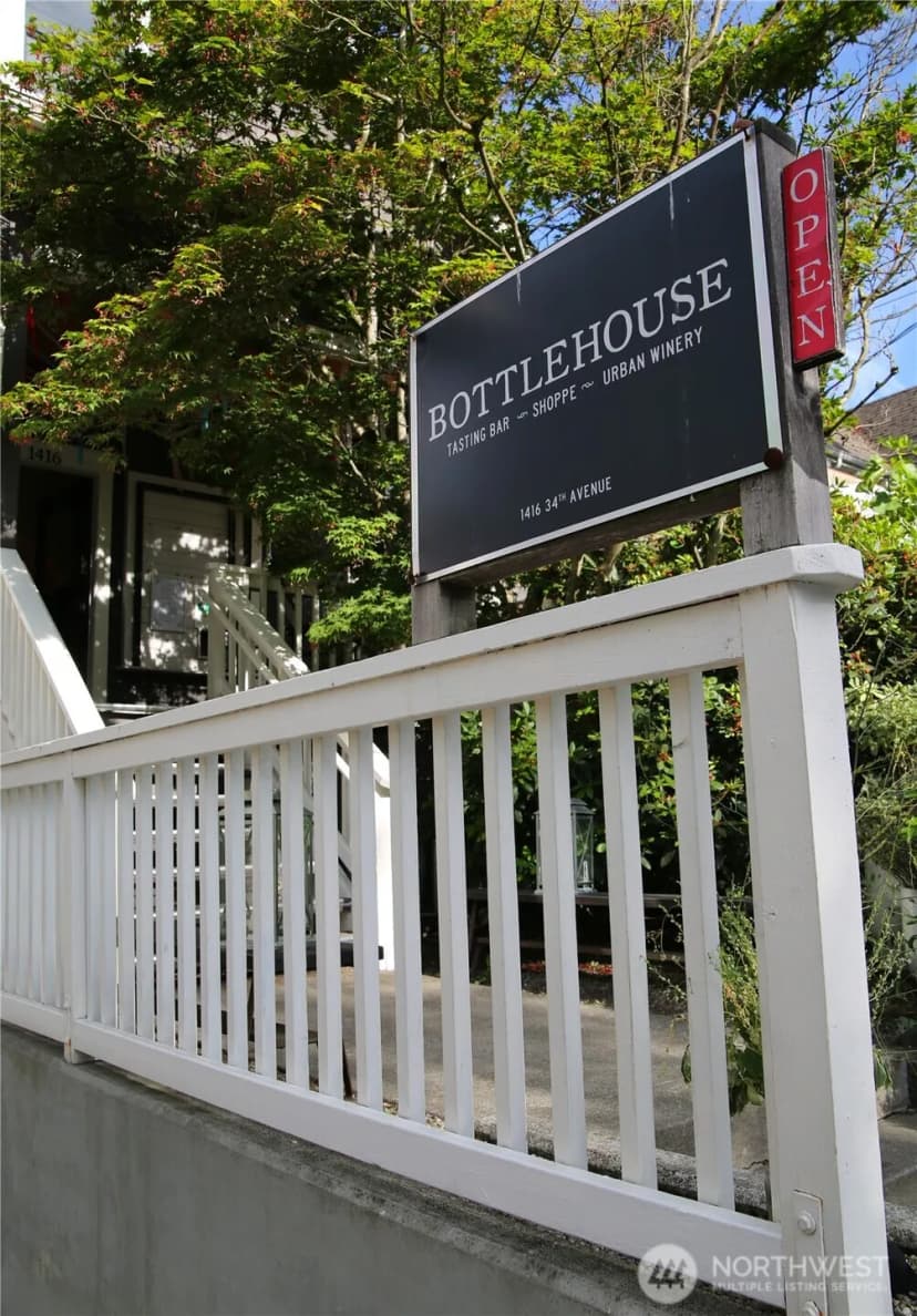 Property photo for 910 29th Avenue, Seattle photo 30