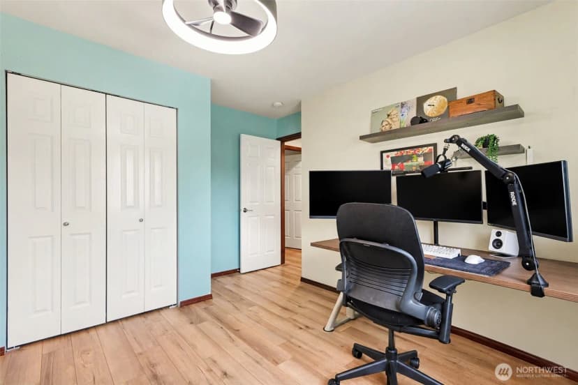 Property photo for 13402 11th Place W, Everett photo 32