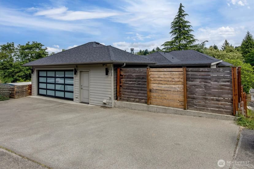 Property photo for 1725 Martin Luther King Jr Way, Seattle photo 38