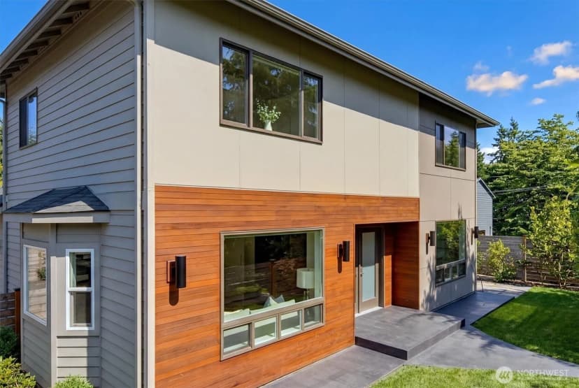 Property photo for 1725 Martin Luther King Jr Way, Seattle