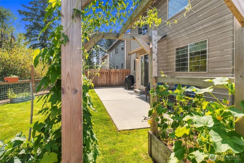 Property photo for 238 Ne Tronson Circle, Bremerton photo 27