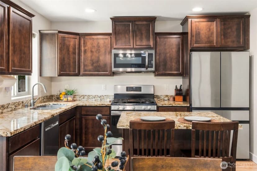 Property photo for 238 Ne Tronson Circle, Bremerton photo 8