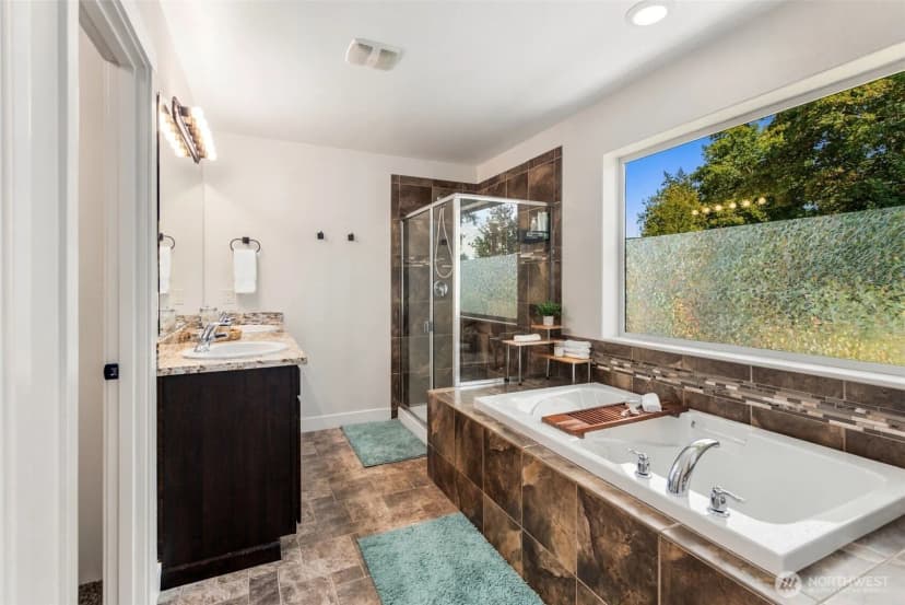 Property photo for 238 Ne Tronson Circle, Bremerton photo 18