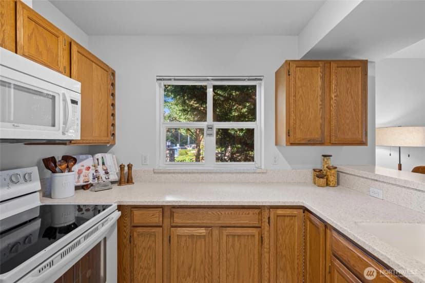 Property photo for 11510 Maple Court, Mukilteo photo 17
