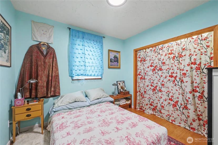 Property photo for 1027 W Seventh Street, Port Angeles photo 9