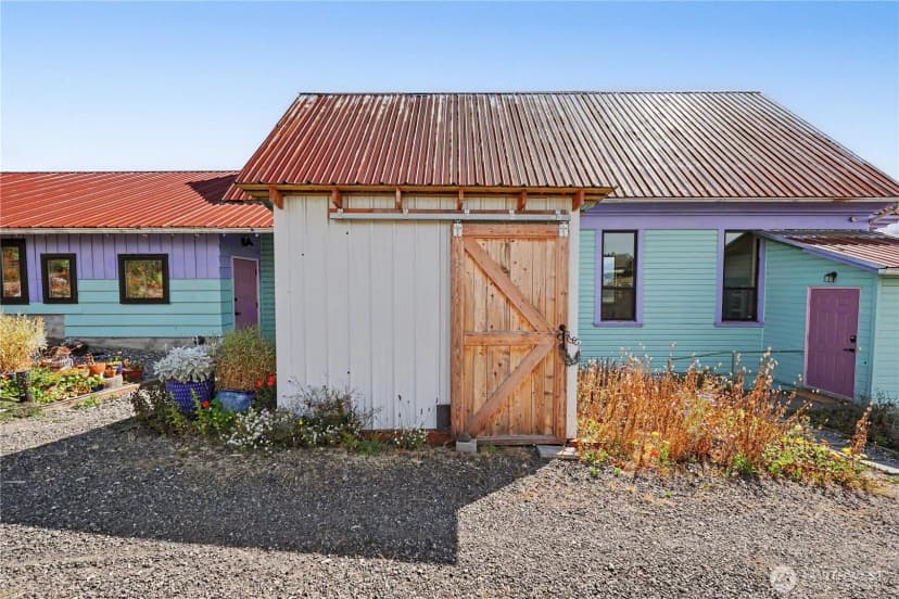 Property photo for 1027 W Seventh Street, Port Angeles photo 12