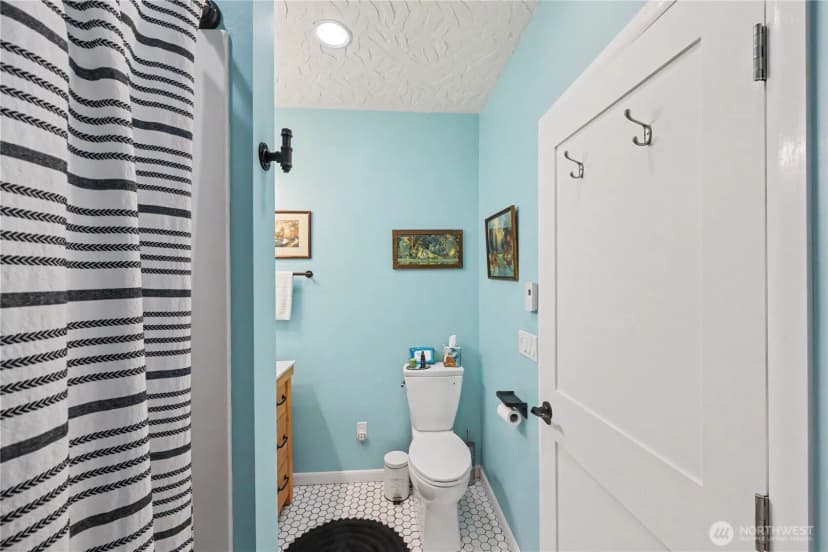 Property photo for 1027 W Seventh Street, Port Angeles photo 6