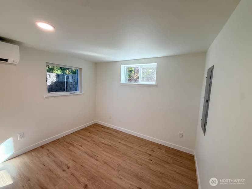 Property photo for 641 Nw 180th Street, Shoreline photo 20