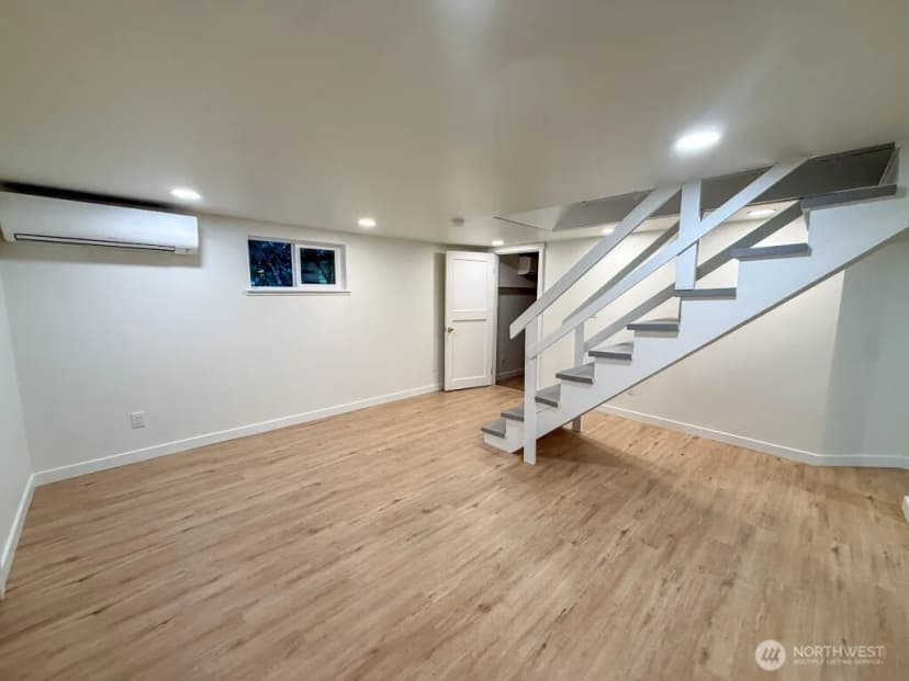 Property photo for 641 Nw 180th Street, Shoreline photo 17
