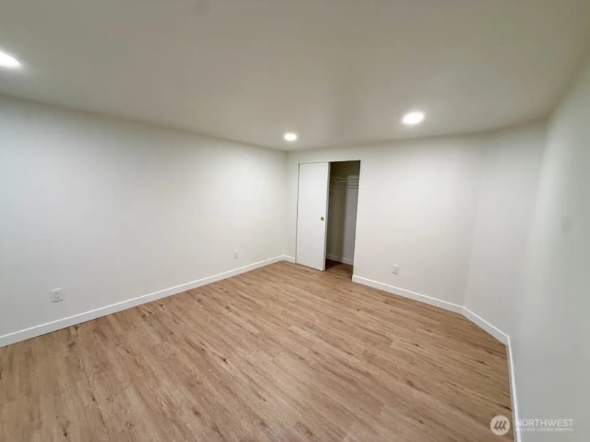 Property photo for 641 Nw 180th Street, Shoreline photo 18