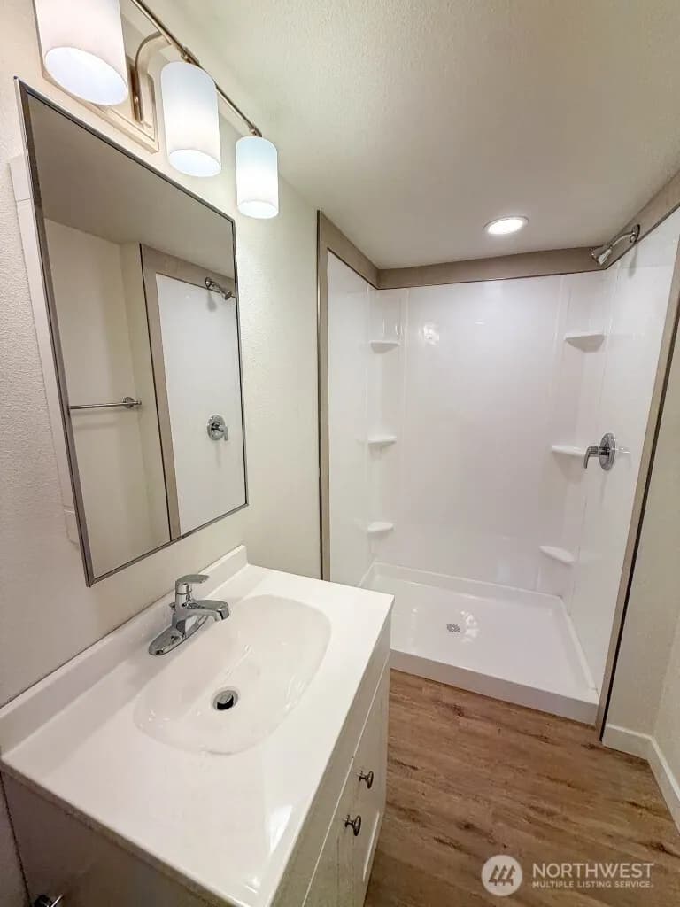 Property photo for 641 Nw 180th Street, Shoreline photo 22