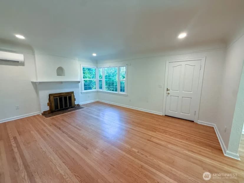 Property photo for 641 Nw 180th Street, Shoreline photo 6